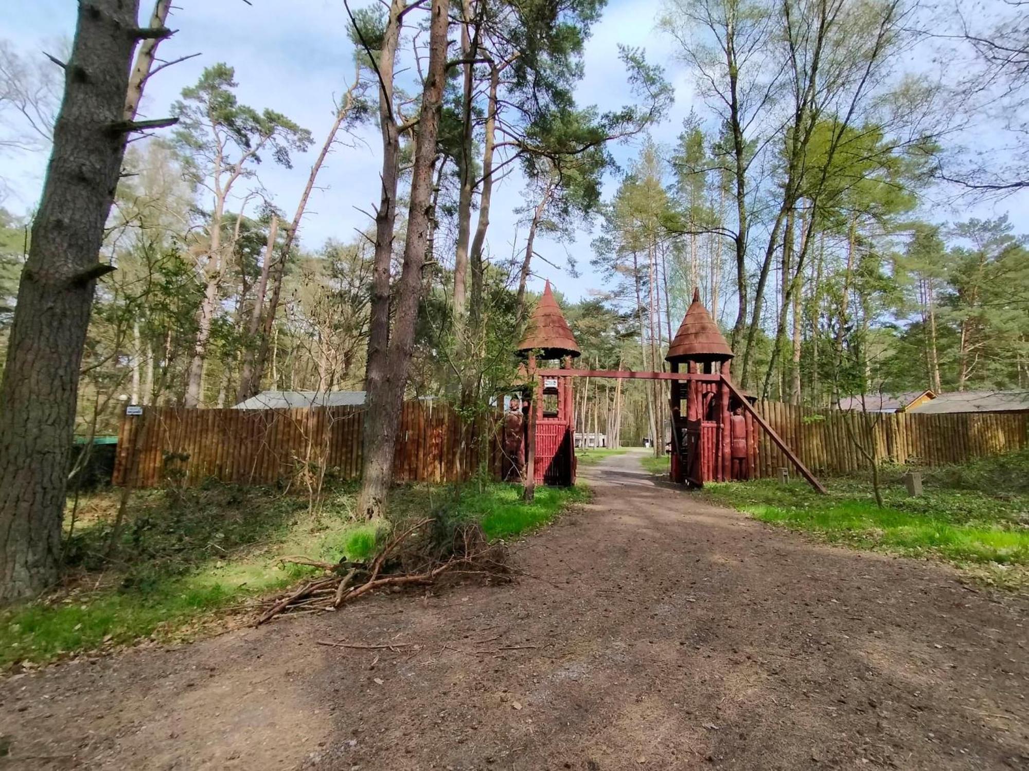 Osrodek Wypoczynkowy Skrzat Villa Pobierowo Buitenkant foto